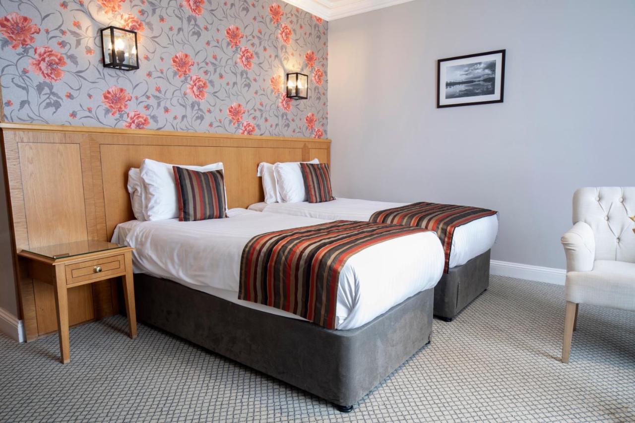 Whittlebury Hall And Spa Eksteriør billede
