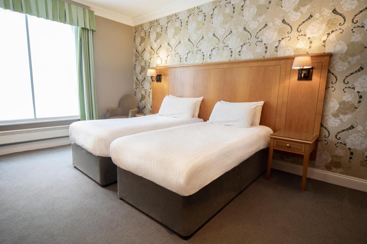 Whittlebury Hall And Spa Eksteriør billede
