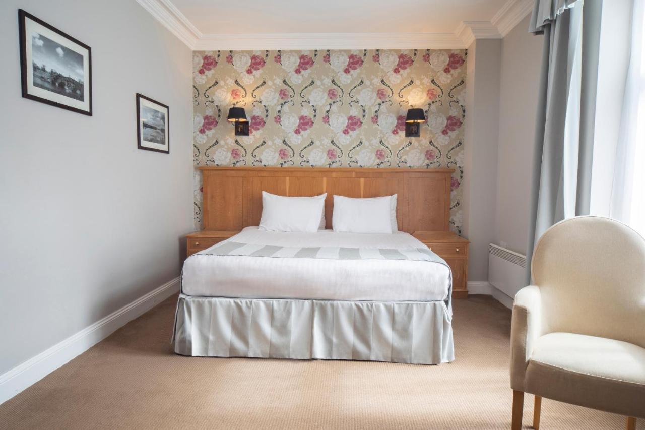 Whittlebury Hall And Spa Eksteriør billede