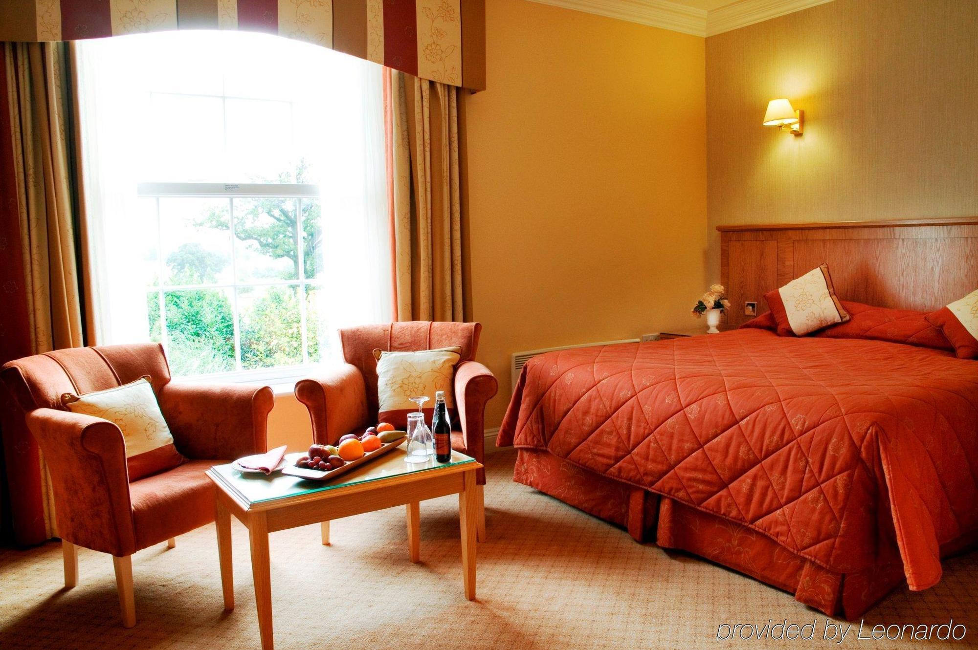 Whittlebury Hall And Spa Eksteriør billede