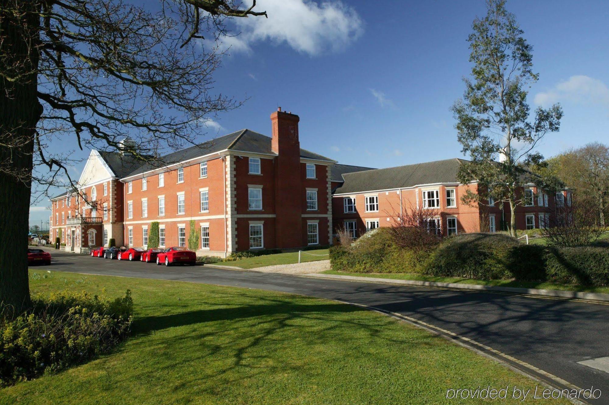 Whittlebury Hall And Spa Eksteriør billede